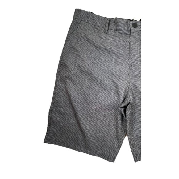 Hurley Shorts Gray Striped Sz 33 Style G5184-00 MWS0005680 9.5” Inseam - Picture 2 of 12